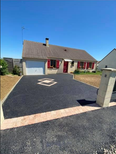 Entreprise Santos : spécialiste des enrobés pour particuliers et professionnels autour de Soissons et Laon